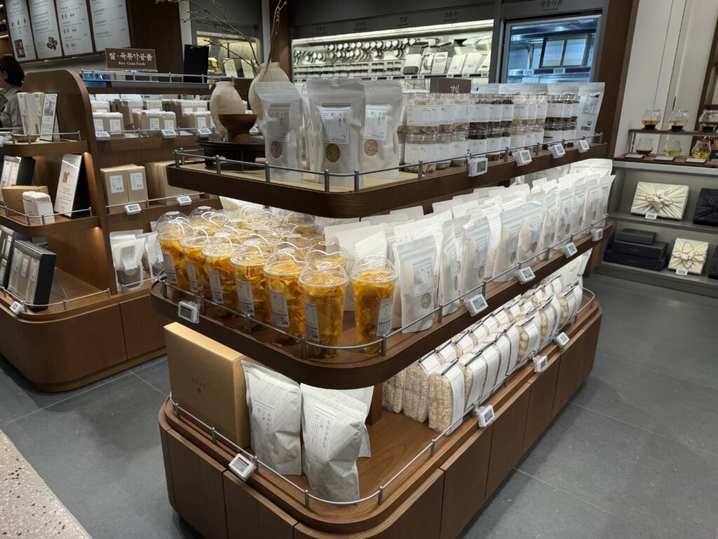 Traditional Korean wellness food and fermented delicacies at TWELVE